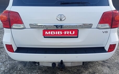 Toyota Land Cruiser 200, 2013 год, 3 790 000 рублей, 7 фотография