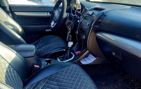 KIA Sorento II рестайлинг, 2010 год, 850 000 рублей, 4 фотография