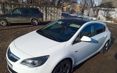Opel Astra J, 2011 год, 745 000 рублей, 5 фотография