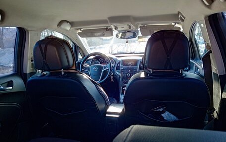 Opel Astra J, 2011 год, 745 000 рублей, 3 фотография