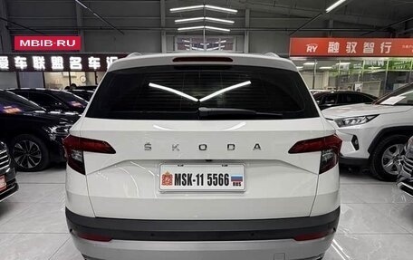 Skoda Karoq I, 2021 год, 2 008 000 рублей, 7 фотография