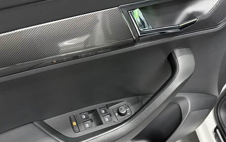 Skoda Karoq I, 2021 год, 2 008 000 рублей, 17 фотография