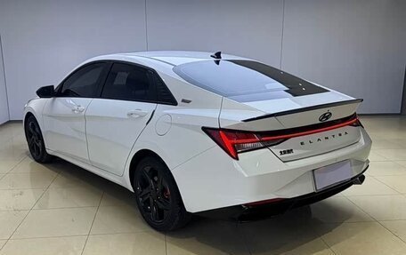 Hyundai Elantra, 2022 год, 1 530 000 рублей, 5 фотография