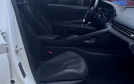 Hyundai Elantra, 2022 год, 1 530 000 рублей, 12 фотография