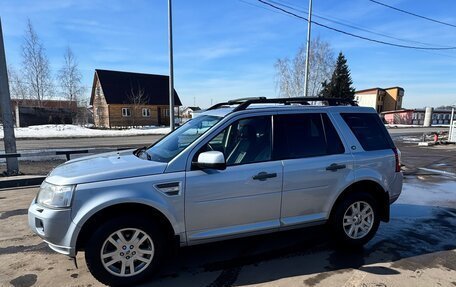 Land Rover Freelander II рестайлинг 2, 2010 год, 1 075 000 рублей, 10 фотография