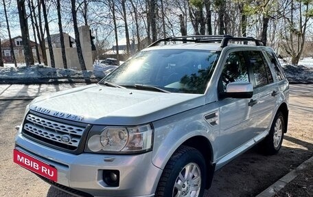 Land Rover Freelander II рестайлинг 2, 2010 год, 1 075 000 рублей, 7 фотография