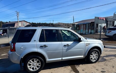 Land Rover Freelander II рестайлинг 2, 2010 год, 1 075 000 рублей, 17 фотография