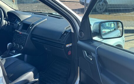 Land Rover Freelander II рестайлинг 2, 2010 год, 1 075 000 рублей, 29 фотография