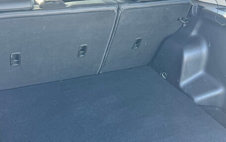 Land Rover Freelander II рестайлинг 2, 2010 год, 1 075 000 рублей, 28 фотография