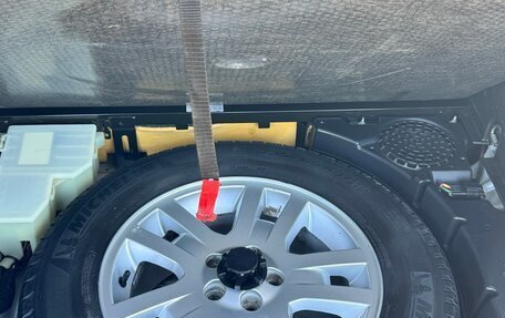 Land Rover Freelander II рестайлинг 2, 2010 год, 1 075 000 рублей, 27 фотография