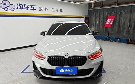 BMW 1 серия, 2021 год, 1 380 000 рублей, 3 фотография