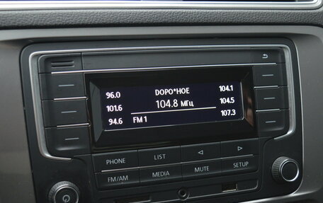 Volkswagen Jetta VI, 2018 год, 1 600 000 рублей, 9 фотография