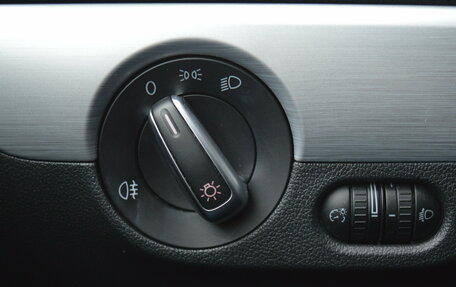 Volkswagen Jetta VI, 2018 год, 1 600 000 рублей, 13 фотография