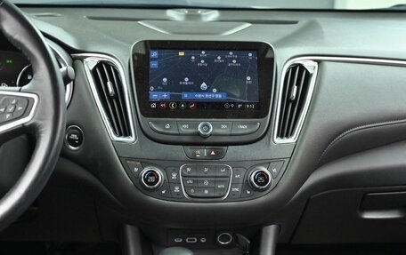 Chevrolet Malibu IX, 2022 год, 2 088 000 рублей, 12 фотография