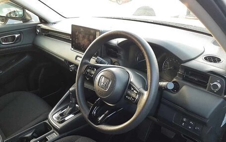 Honda Vezel, 2022 год, 2 140 000 рублей, 9 фотография