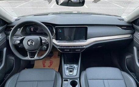 Skoda Octavia IV, 2025 год, 2 250 000 рублей, 7 фотография