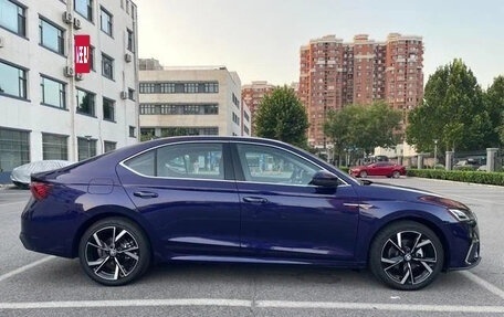 Skoda Octavia IV, 2025 год, 2 250 000 рублей, 3 фотография