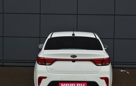 KIA Rio IV, 2018 год, 1 300 000 рублей, 6 фотография