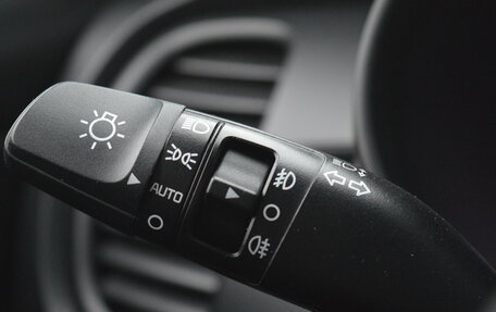 KIA Rio IV, 2018 год, 1 300 000 рублей, 15 фотография