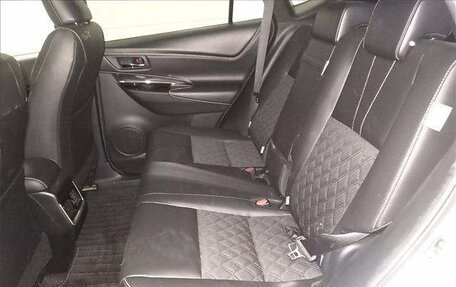 Toyota Harrier, 2018 год, 2 230 000 рублей, 6 фотография