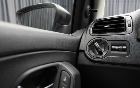 Volkswagen Polo VI (EU Market), 2017 год, 999 000 рублей, 14 фотография