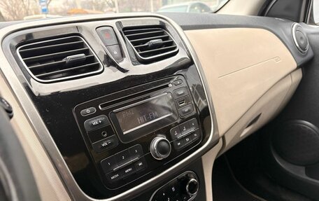 Renault Logan II, 2015 год, 749 000 рублей, 14 фотография