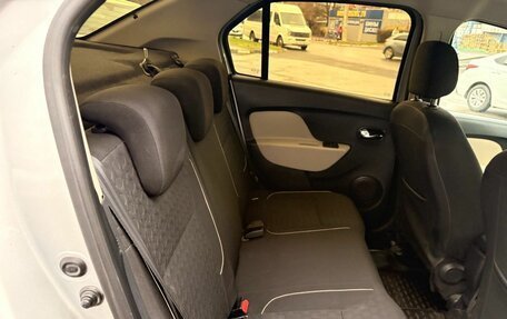 Renault Logan II, 2015 год, 749 000 рублей, 23 фотография