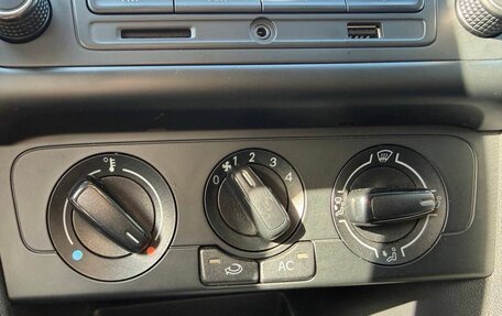 Volkswagen Polo VI (EU Market), 2013 год, 595 000 рублей, 13 фотография