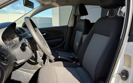 Volkswagen Polo VI (EU Market), 2013 год, 595 000 рублей, 11 фотография