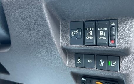 Honda Freed II, 2019 год, 1 066 000 рублей, 14 фотография