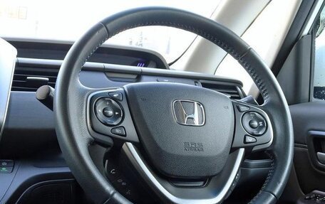 Honda Freed II, 2019 год, 1 070 000 рублей, 13 фотография