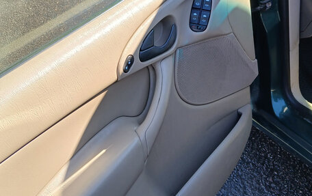 Ford Focus IV, 2001 год, 260 000 рублей, 11 фотография