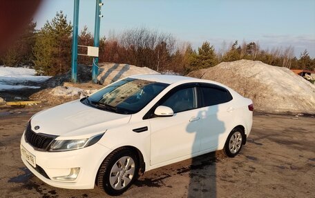 KIA Rio III рестайлинг, 2012 год, 550 000 рублей, 2 фотография
