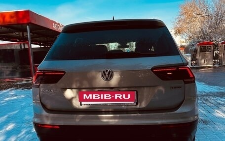 Volkswagen Tiguan II, 2020 год, 2 950 000 рублей, 6 фотография