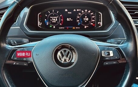 Volkswagen Tiguan II, 2020 год, 2 950 000 рублей, 3 фотография