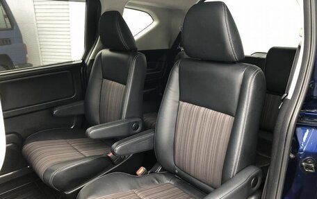 Honda Freed II, 2019 год, 1 150 000 рублей, 32 фотография