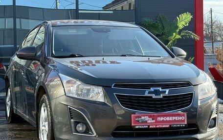 Chevrolet Cruze II, 2013 год, 700 000 рублей, 3 фотография