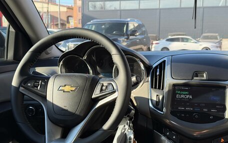 Chevrolet Cruze II, 2013 год, 700 000 рублей, 18 фотография
