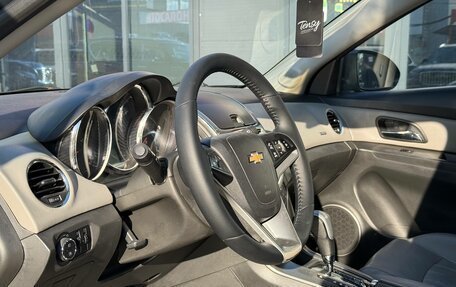 Chevrolet Cruze II, 2013 год, 700 000 рублей, 15 фотография