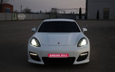 Porsche Panamera II рестайлинг, 2012 год, 2 900 000 рублей, 1 фотография