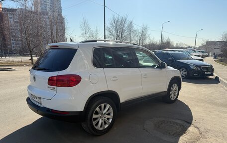 Volkswagen Tiguan I, 2011 год, 1 600 000 рублей, 4 фотография