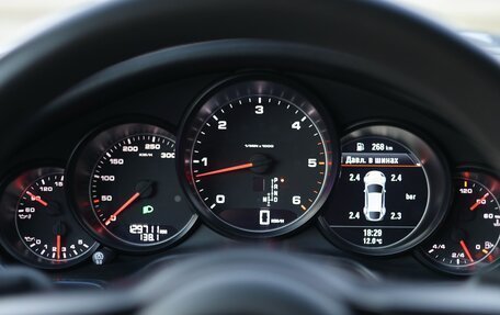 Porsche Panamera II рестайлинг, 2012 год, 2 900 000 рублей, 8 фотография