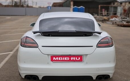 Porsche Panamera II рестайлинг, 2012 год, 2 900 000 рублей, 27 фотография