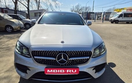 Mercedes-Benz E-Класс, 2017 год, 3 150 000 рублей, 4 фотография