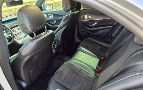 Mercedes-Benz E-Класс, 2017 год, 3 150 000 рублей, 20 фотография