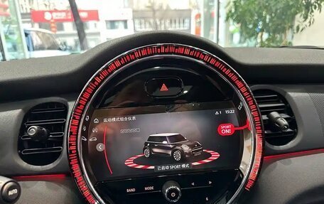 MINI Hatch, 2023 год, 3 500 000 рублей, 6 фотография