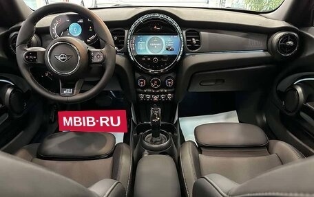 MINI Hatch, 2023 год, 3 500 000 рублей, 7 фотография