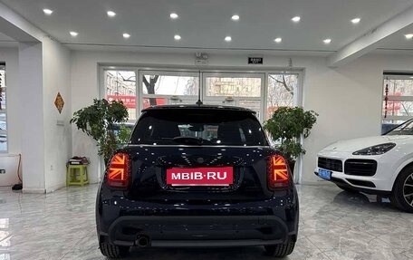 MINI Hatch, 2023 год, 3 500 000 рублей, 3 фотография