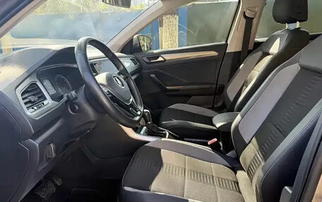 Volkswagen T-Roc I, 2022 год, 1 265 000 рублей, 8 фотография