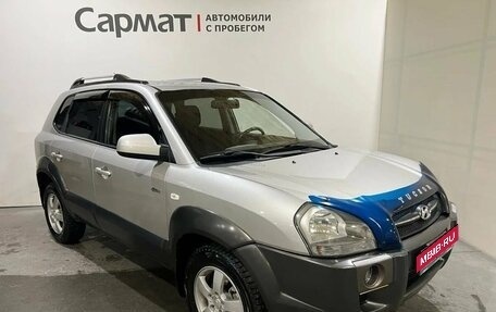 Hyundai Tucson III, 2007 год, 850 000 рублей, 1 фотография